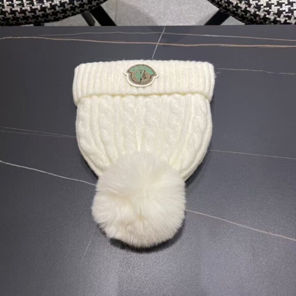 Moncler Women's White Wool Beanie with Pom-Pom Detail - Picture 6 of 8